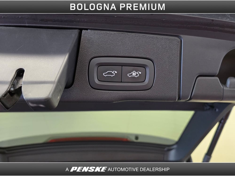 Volvo XC60 usata a Bologna (9)