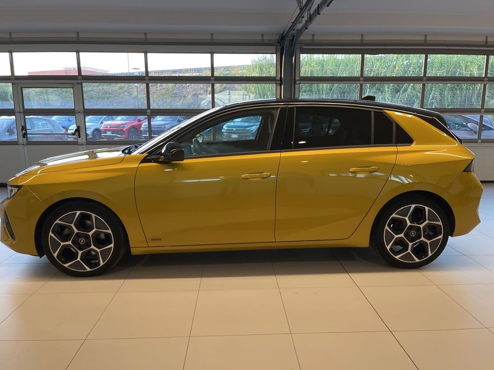 Opel Astra Station Wagon usata a Salerno (18)