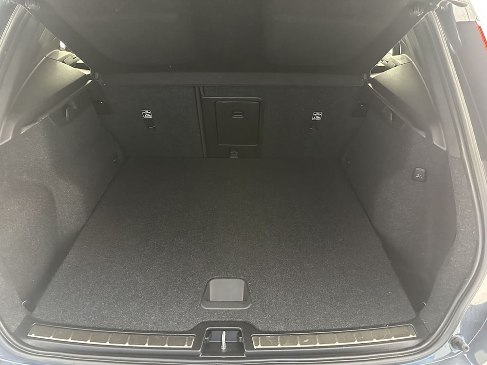 Volvo XC40 usata a Bergamo (11)