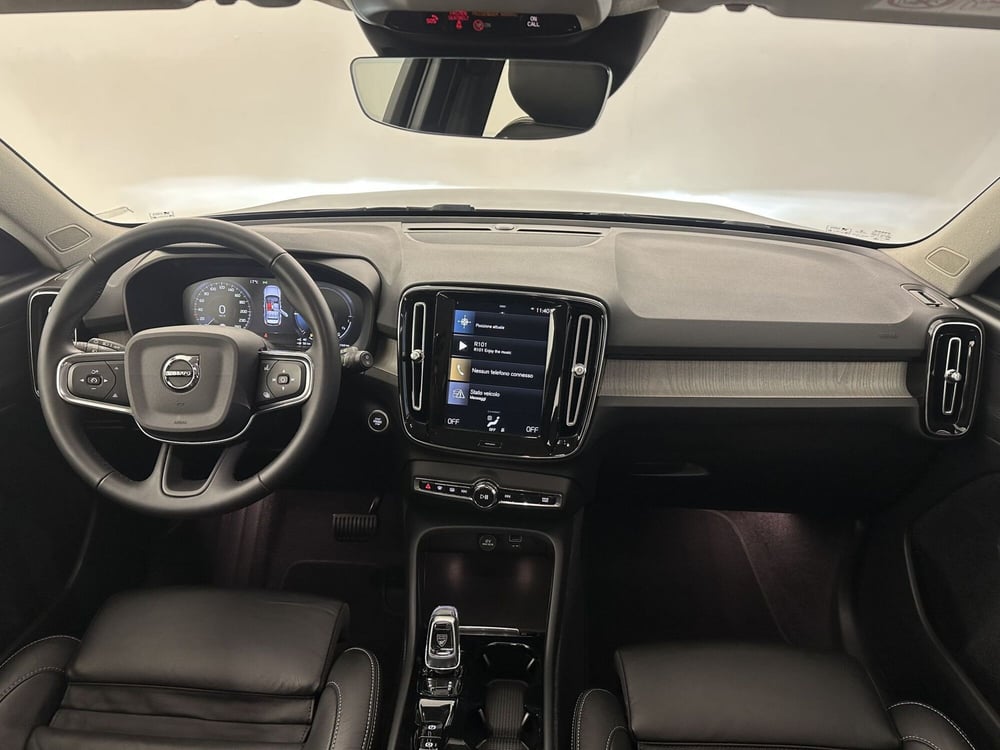 Volvo XC40 usata a Bergamo (4)