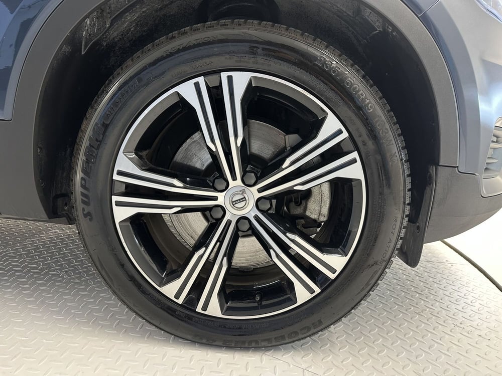 Volvo XC40 usata a Bergamo (9)