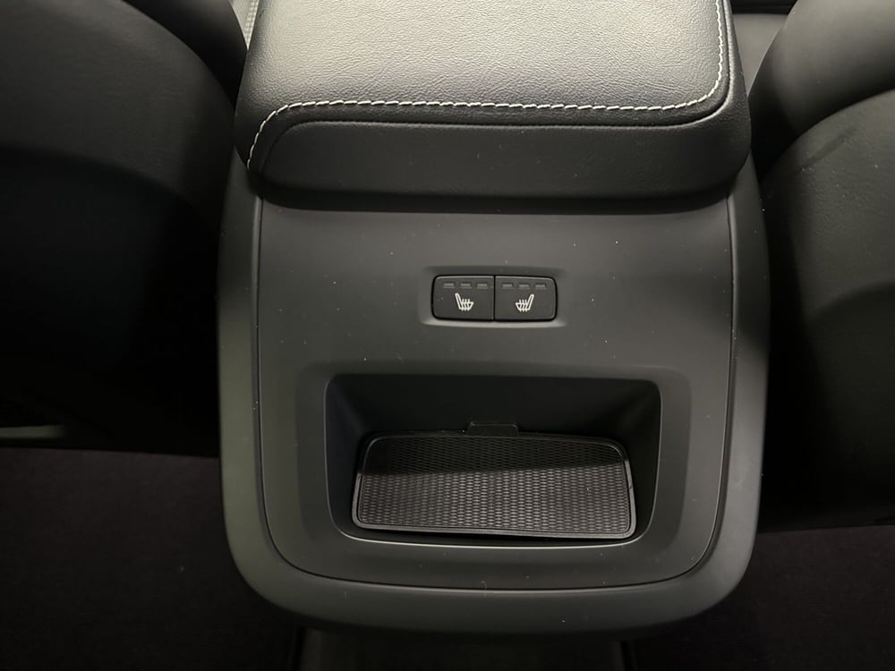 Volvo XC60 usata a Bergamo (11)