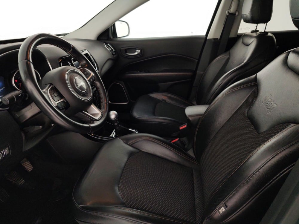 Jeep Compass usata a Massa-Carrara (7)