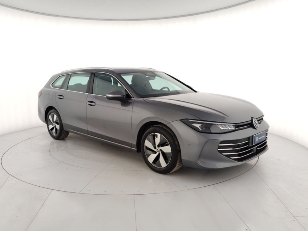 Volkswagen Passat usata a Massa-Carrara (4)