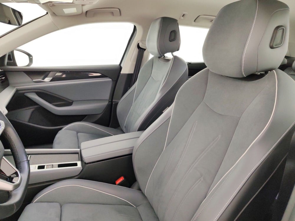 Volkswagen Passat usata a Massa-Carrara (9)