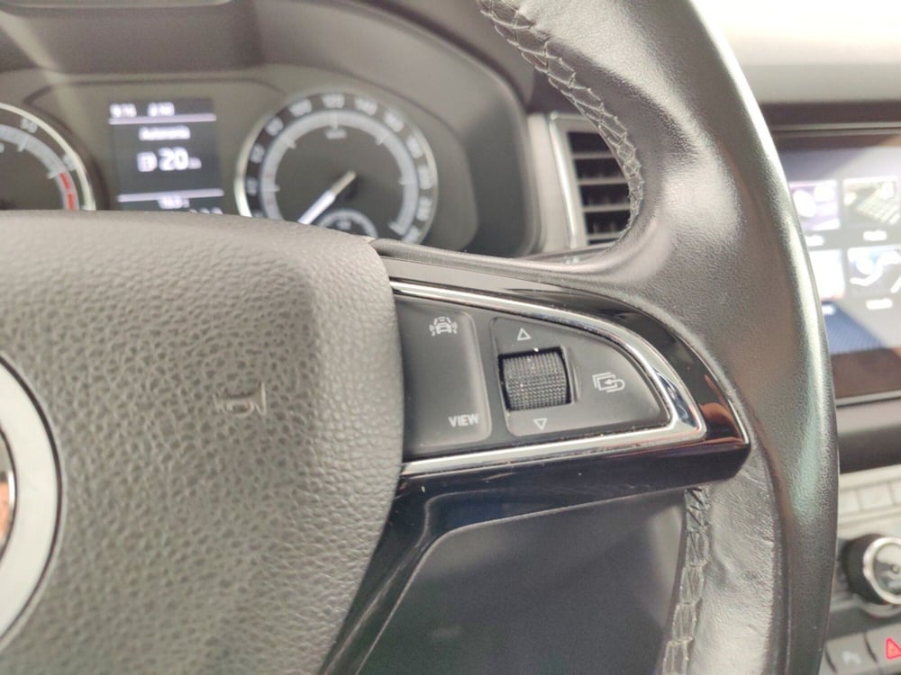 Skoda Kodiaq usata a Massa-Carrara (13)