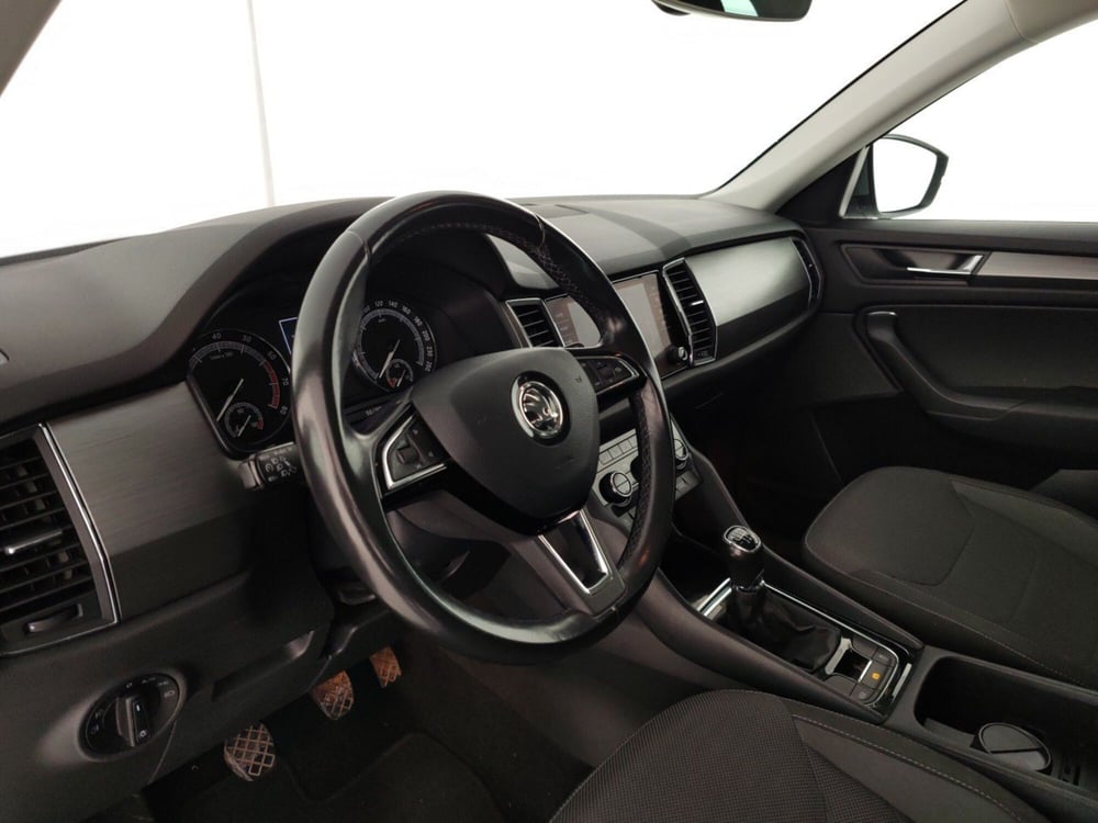 Skoda Kodiaq usata a Massa-Carrara (8)