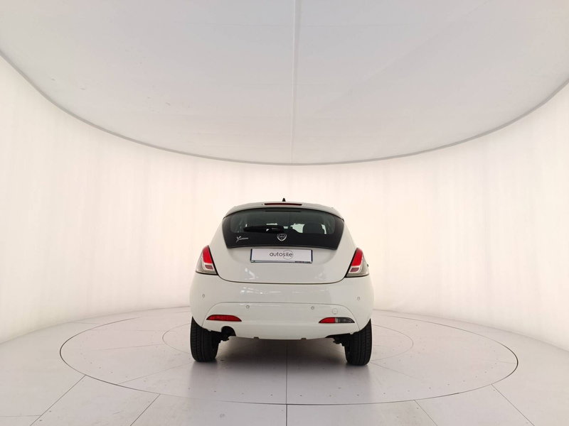 Lancia Ypsilon usata a Treviso (5)