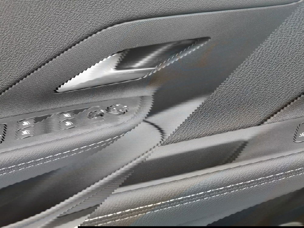 Opel Mokka nuova a Taranto (16)