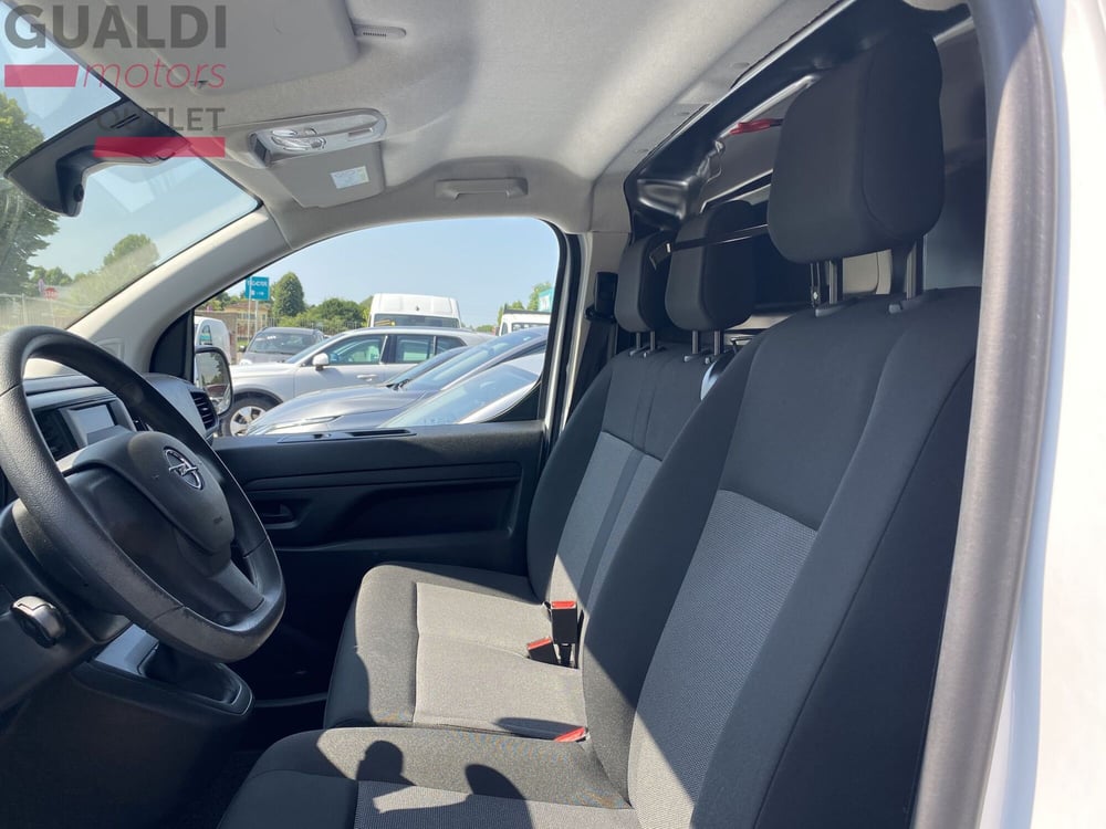 Opel Vivaro Furgone usata a Modena (11)
