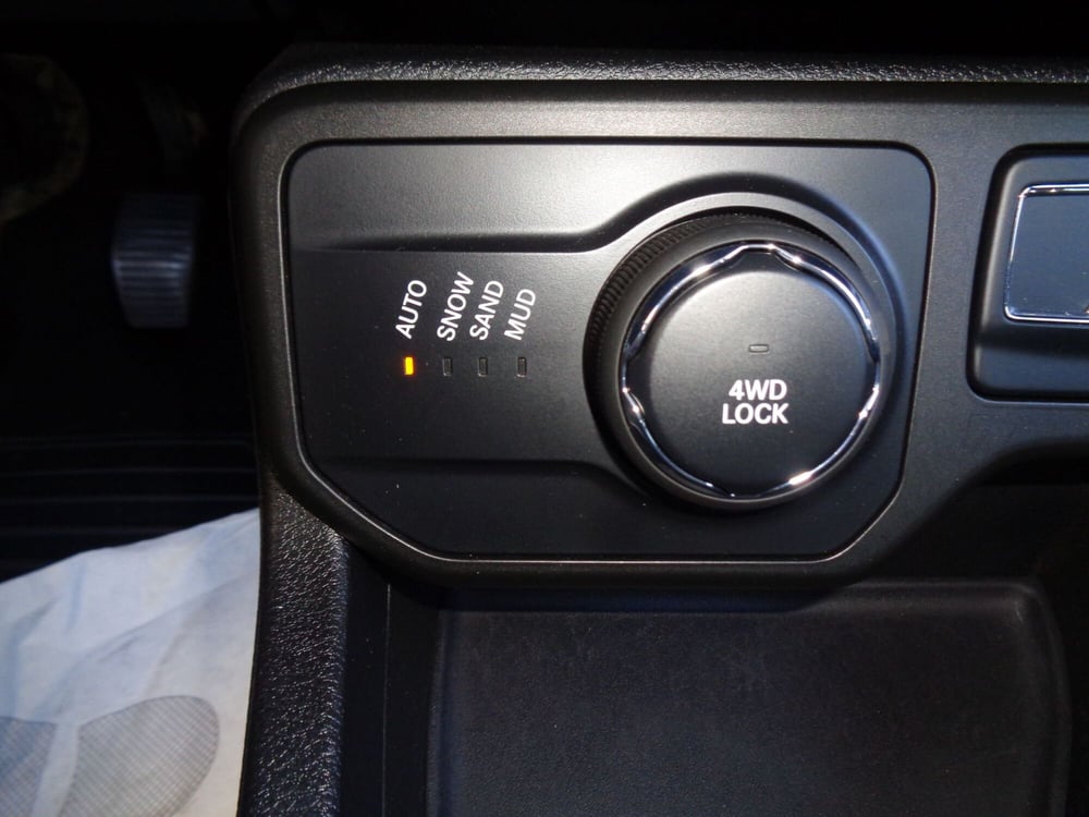 Jeep Renegade usata a Belluno (15)