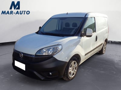 Fiat Dobl&ograve; Furgone 1.6 MJT 105CV PC-TN Cargo Lamierato SX 3 Posti del 2018 usata a Castelfranco Veneto