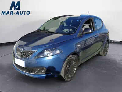 Lancia Ypsilon 1.0 FireFly 5 porte S&amp;S Hybrid Ecochic Silver del 2022 usata a Castelfranco Veneto