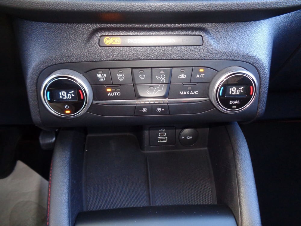 Ford Kuga usata a Treviso (15)