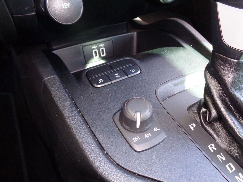 Ford Ranger Pick-up usata a Treviso (19)
