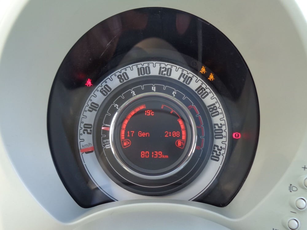 Fiat 500C Cabrio usata a Treviso (12)