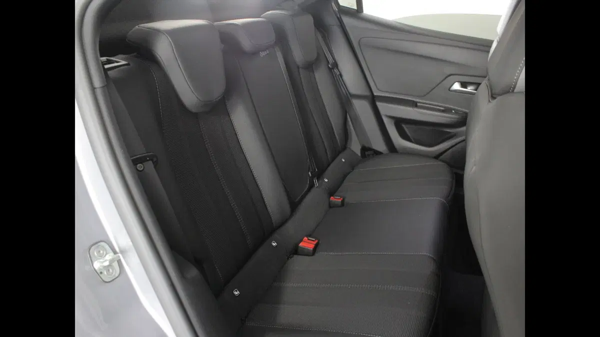 Opel Mokka nuova a Palermo (12)