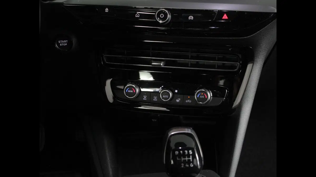 Opel Mokka nuova a Palermo (17)