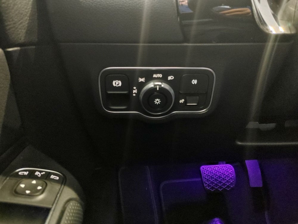 Mercedes-Benz GLA SUV usata a Vercelli (11)