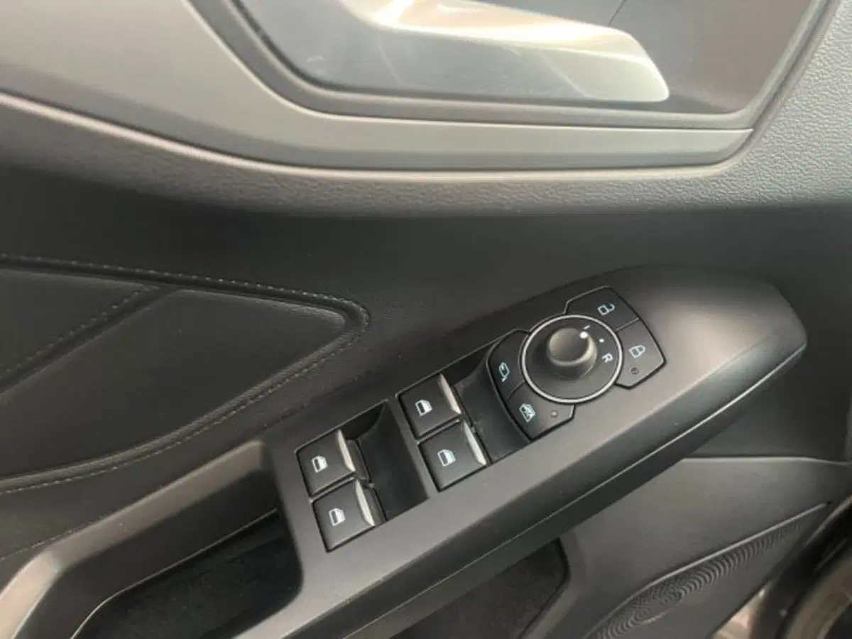 Ford Focus usata a Lodi (10)