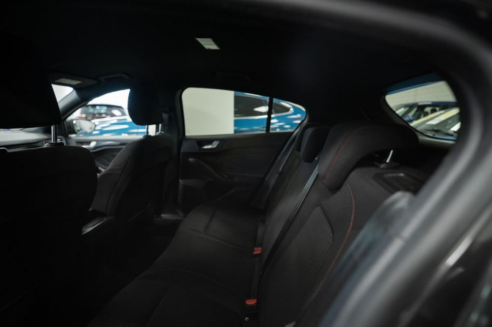 Ford Focus usata a Torino (8)