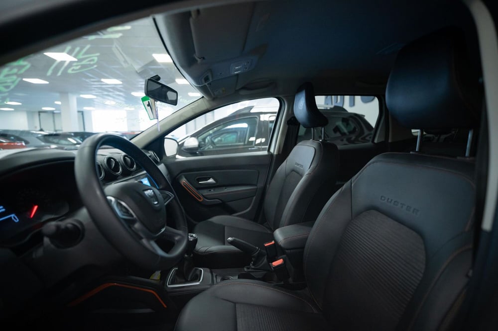 Dacia Duster usata a Torino (6)