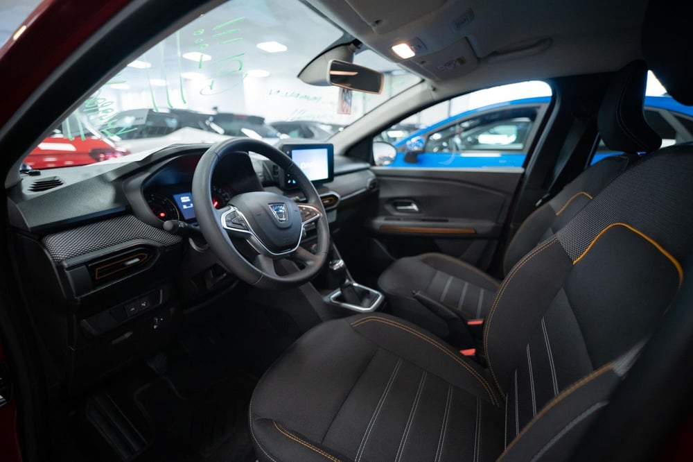 Dacia Sandero usata a Torino (5)