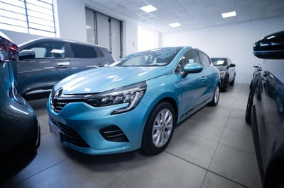 Renault Clio Full Hybrid E-Tech 140 CV 5 porte Intens del 2022 usata a Torino