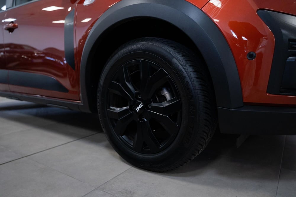 Dacia Jogger usata a Torino (16)
