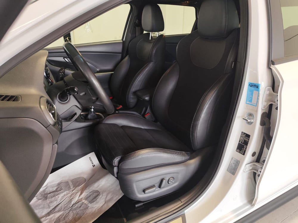 Hyundai i30 usata a Milano (16)
