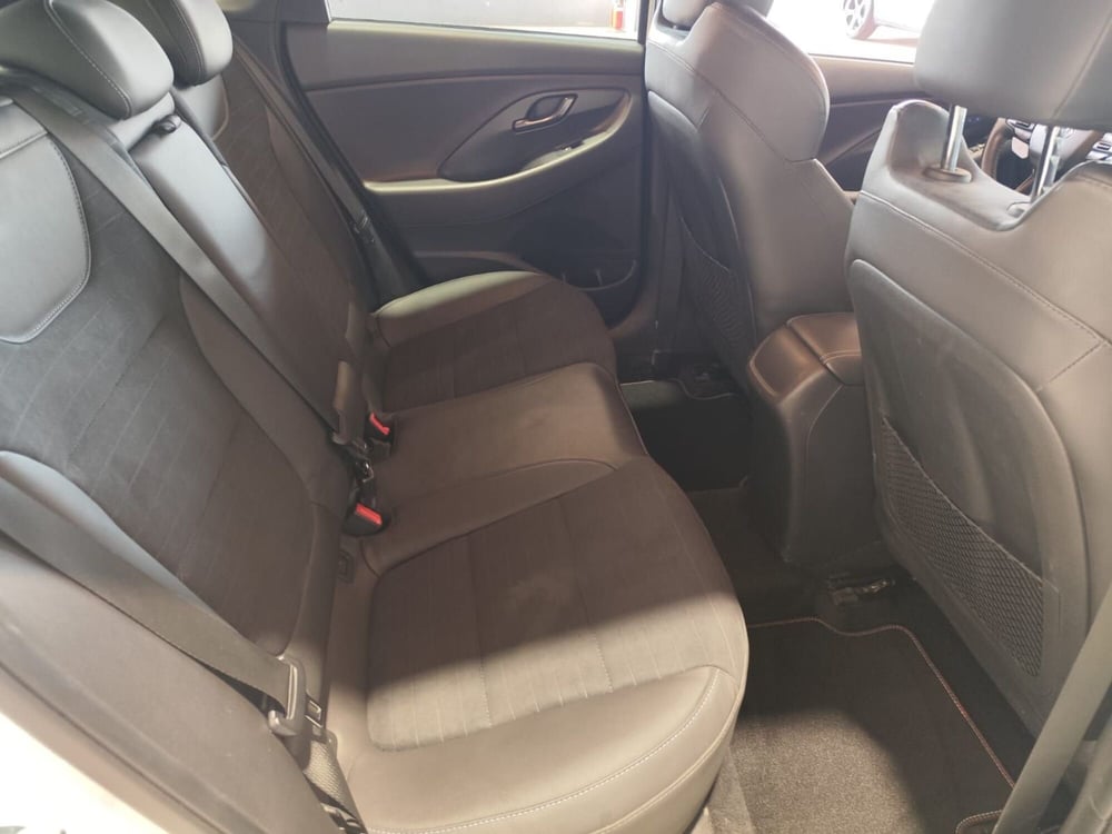 Hyundai i30 usata a Milano (19)