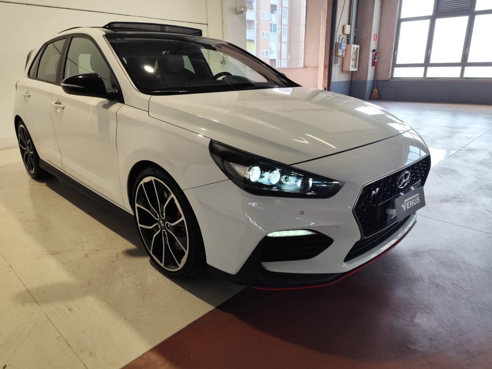 Hyundai i30 usata a Milano (8)