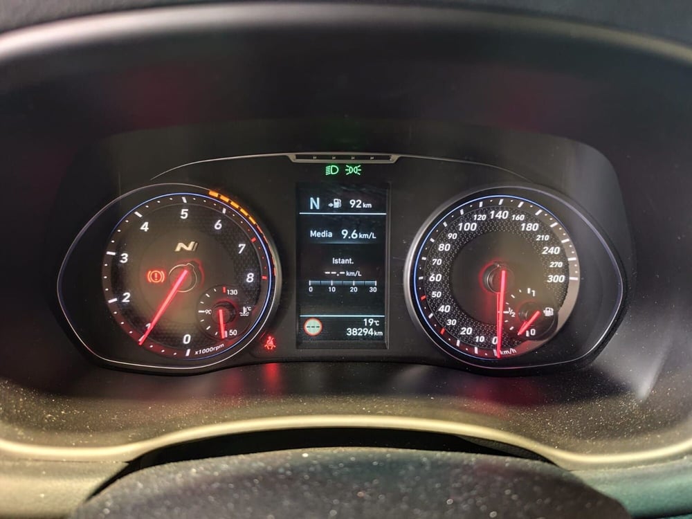 Hyundai i30 usata a Milano (9)