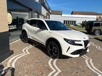Alfa Romeo Junior 1.2 ibrida Speciale 145cv edct6 nuova a Benevento