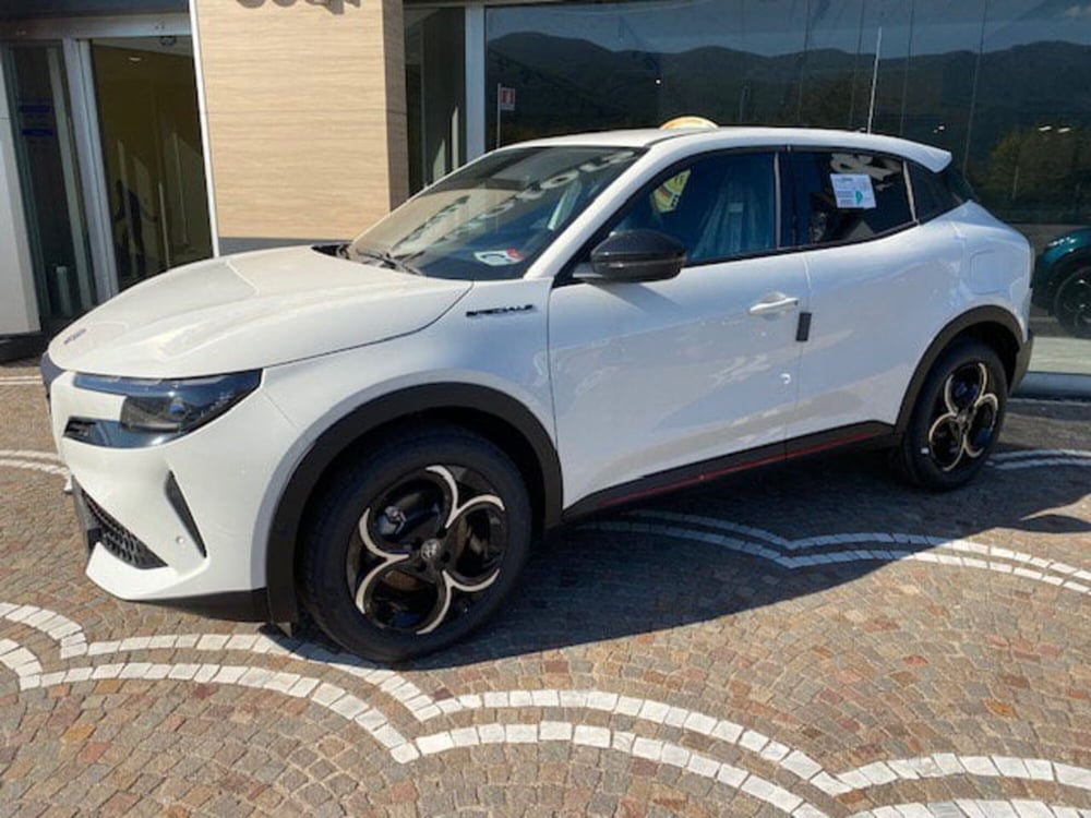 Alfa Romeo Junior nuova a Benevento (6)