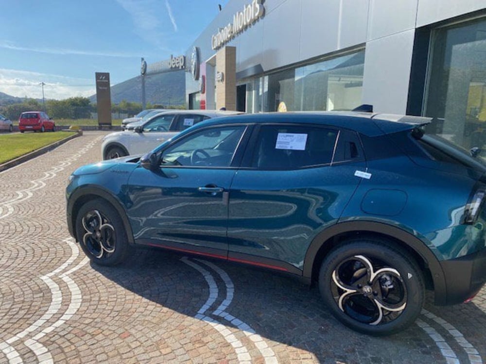 Alfa Romeo Junior nuova a Benevento (12)