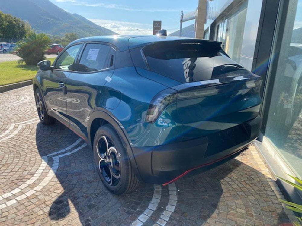 Alfa Romeo Junior nuova a Benevento (7)