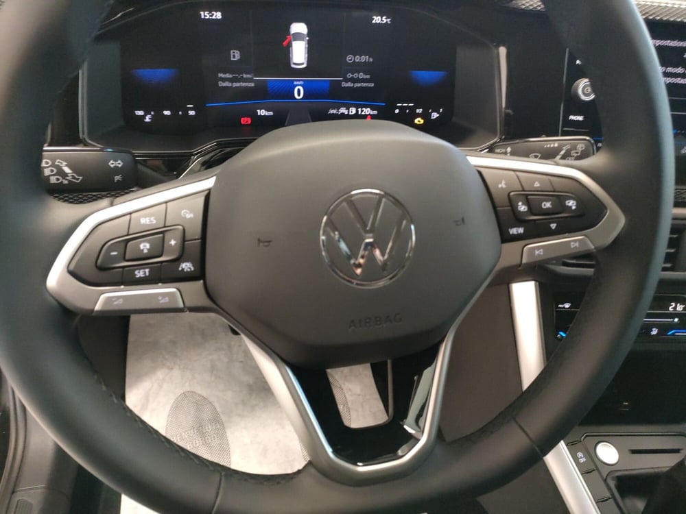 Volkswagen Taigo nuova a Bologna (11)