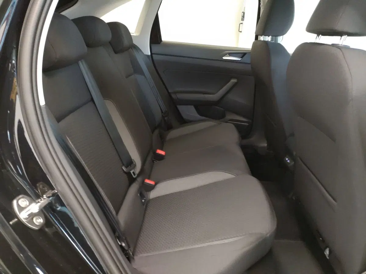 Volkswagen Taigo nuova a Bologna (20)