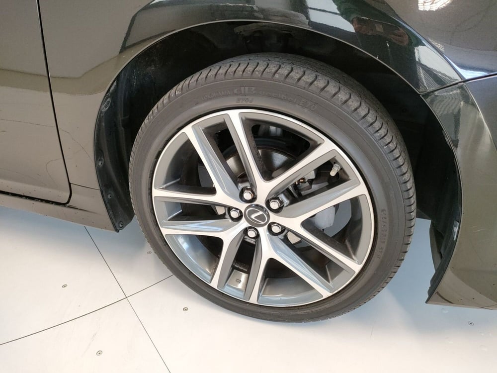 Lexus CT usata a Bologna (7)
