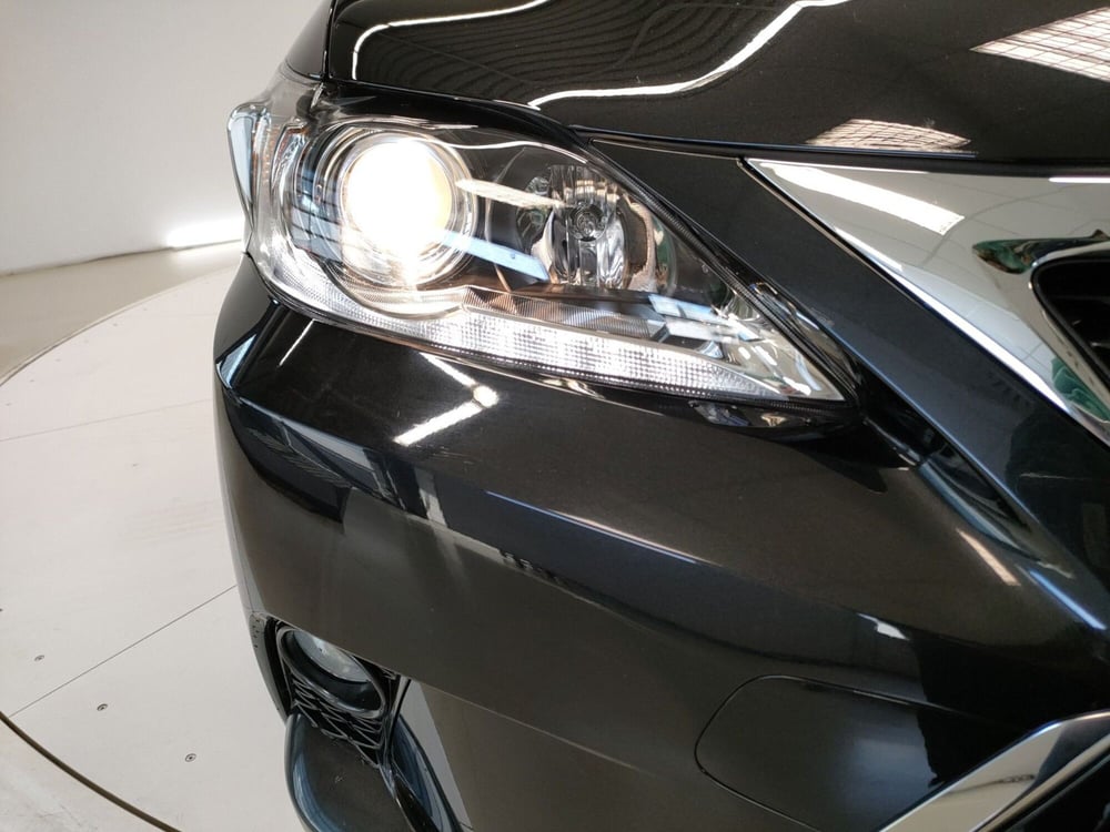 Lexus CT usata a Bologna (8)