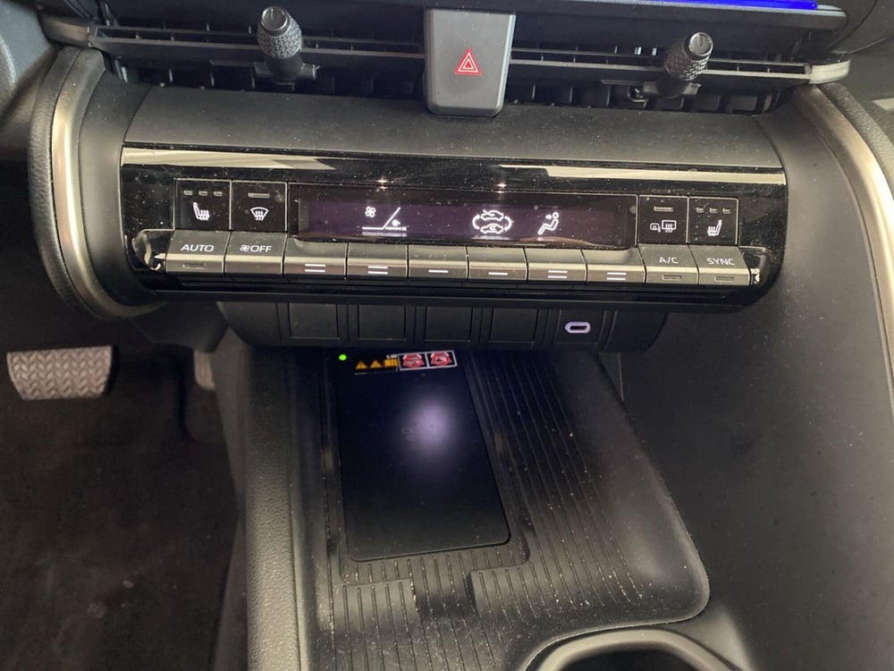 Toyota Toyota C-HR usata a Vicenza (18)
