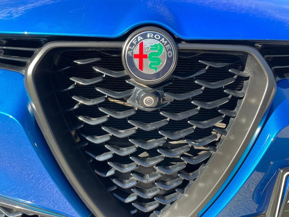 Alfa Romeo Tonale usata a Ancona (11)