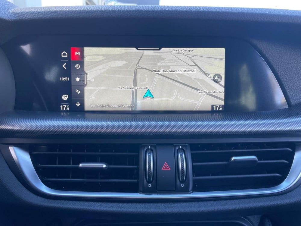Alfa Romeo Stelvio usata a Ancona (15)
