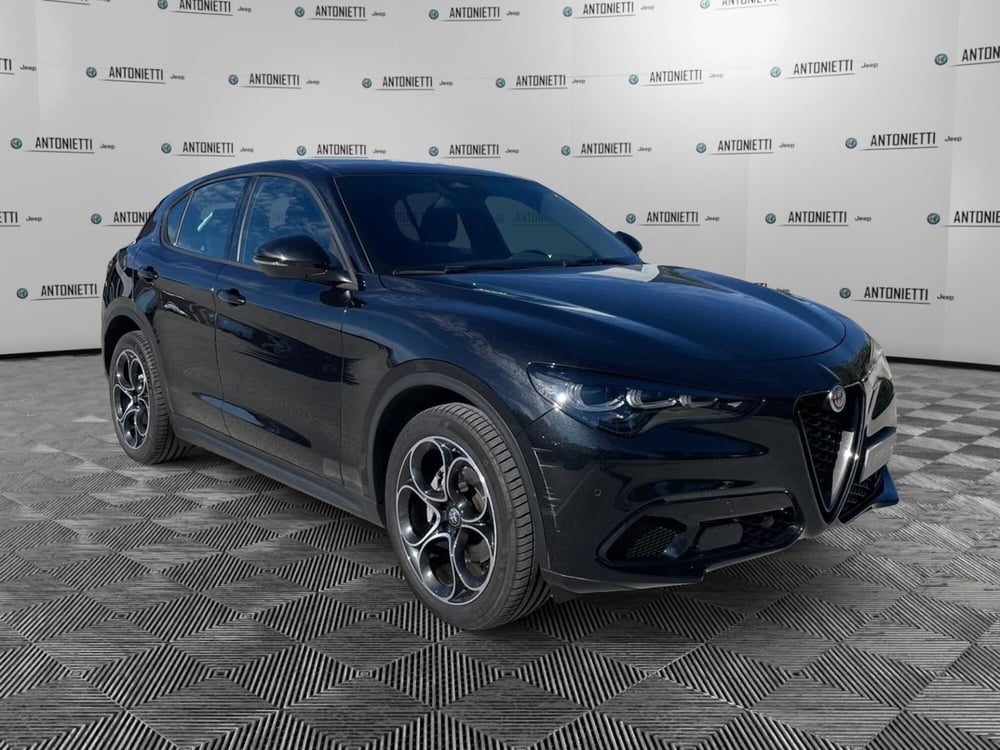 Alfa Romeo Stelvio usata a Ancona (3)