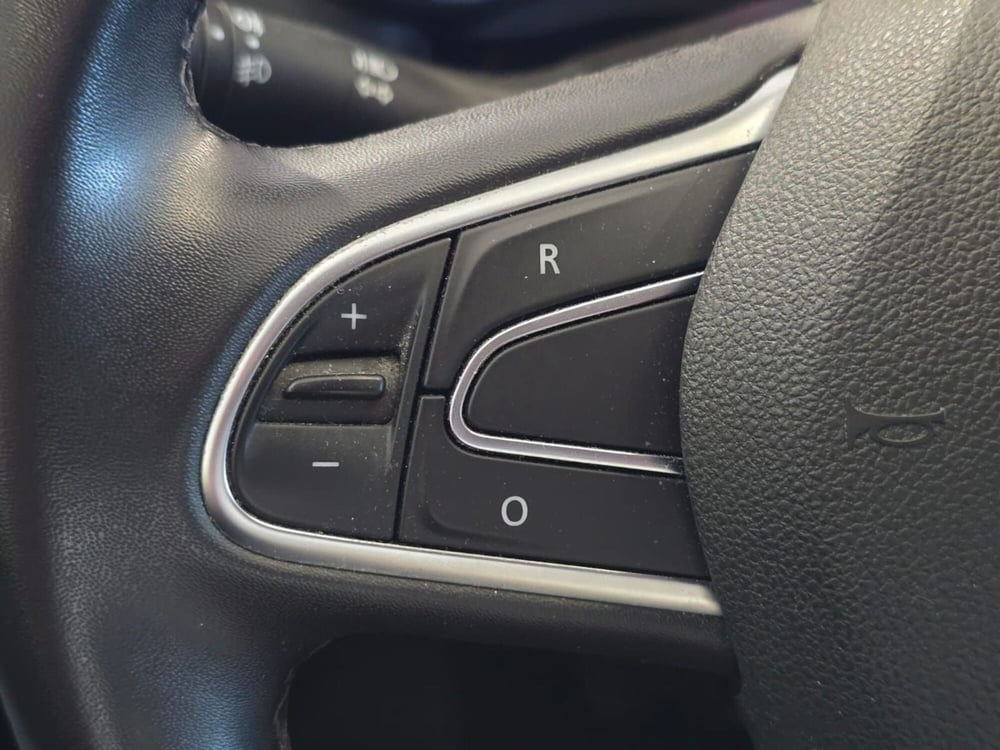 Renault Kadjar usata a Rimini (17)
