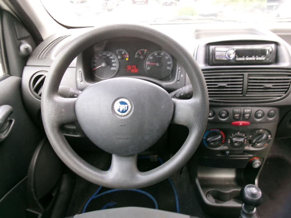 Fiat Punto usata a Venezia (10)