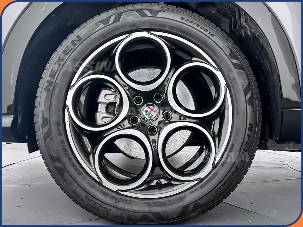 Alfa Romeo Tonale usata a Milano (7)