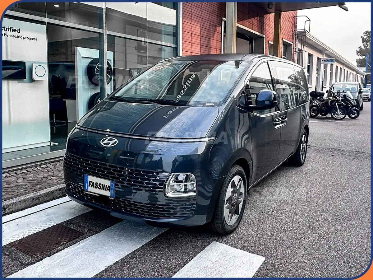 Hyundai Staria nuova a Milano (3)