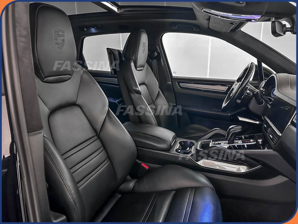 Porsche Cayenne usata a Milano (16)
